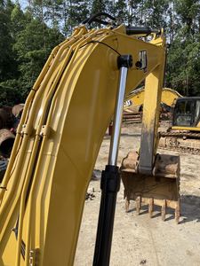 Excavadora de cadenas CAT330 de 32 toneladas usada en buen estado para motor Caterpillar C7.1, potencia de 195KW, en stock, capacidad de cazo de 1.9m - Product Image 4