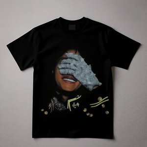 เสื้อยืดคอกลมแขนสั้นสีขาวสำหรับผู้ชาย ยี่ห้อ Just Kiss Me พิมพ์ลายตัวอักษร สไตล์ลำลอง ทรงหลวม ผ้าฝ้าย ไม่ยับง่าย สตรีทแวร์ ประดับเพชร - Product Image 4