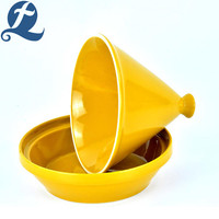 Tajine en céramique marocaine moderne et écologique avec logo personnalisé, design unique, compatible lave-vaisselle et four