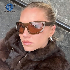 Teenyoun vente en gros nouveau Design hommes Cool lunettes de soleil UV400 drôle sport lunettes femmes en plein air Y2K nuances lunettes de soleil Logo personnalisé - Product Image 1