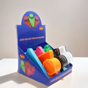 Molino Manual de Hierbas Secas 2 en 1 de Plástico al por Mayor CN con Embudo Triangular y Bandeja Enrollable Personalizada - Product Image 6