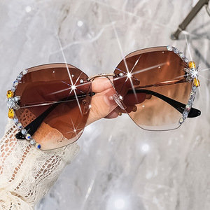 Rimless Cat Eye <b>Sunglasses</b> Women Pink Gradient Lenses With Rhinestones Fashion Accessories UV Protection - Product Image 3