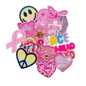 <span class=keywords><strong>Patch</strong></span> brodé coloré en gros, fabriqué en Chine, applique en tissu personnalisée, patchs brodés lettres arc-en-ciel à thermocoller - Product Image 1