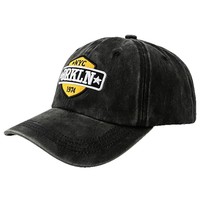 Topi Baseball 6 Panel Unisex Edgy-chic 100% Katun; Bordir Mesin Antik Alfanumerik Semua Musim, Topi Premium Ukuran Besar
