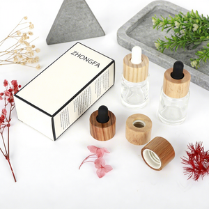 Vente en gros de couvercles en bois personnalisés pour cosmétiques avec capuchon en bambou Sapele pour emballage de pots et flacons de crème, gravure de logo - Product Image 1