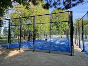 Cubierta Panorámica para Pista <span class=keywords><strong>de</strong></span> Pádel, <span class=keywords><strong>Material</strong></span> Anti-Calor, Techo para Pista <span class=keywords><strong>de</strong></span> Pádel Profesional, Pista <span class=keywords><strong>de</strong></span> Pádel con Techo - Product Image 2