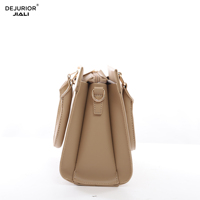 Tas Tangan Wanita QAZA Berkualitas Tinggi Harga Terjangkau Warna Solid PU Elegan Modis dengan Tali Bahu Grosir