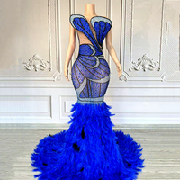 Nouvelle Arrivée S2084Y : Robe de Soirée Scintillante à Plumes et Longue Traîne avec Strass - Robe de Cérémonie pour Tapis Rouge et Scène