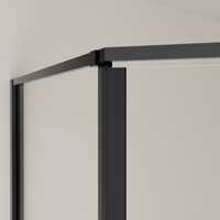 Kamar Mandi Sudut Modern dengan Pintu Berengsel, Bingkai Hitam Matte Bentuk Berlian, dan Kaca Mudah Dibersihkan