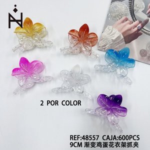 Clip per appendiabiti Frangipani da 9 cm, clip per capelli sfumata per donna, accessorio moda - Product Image 3