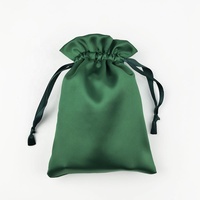 Pochette en satin de soie écologique de luxe avec cordon de serrage, logo personnalisé imprimé, sac à bijoux, emballage cadeau, petits sacs anti-poussière en satin