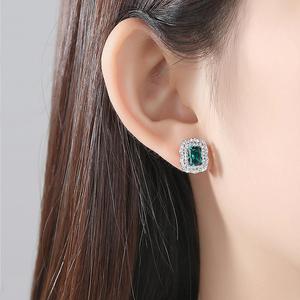 Pendientes Clásicos de Lujo de Plata 925 con Circonita Corte Esmeralda, Set de Joyería para Regalo de Boda para Mujer, Engaste de Garra - Product Image 5
