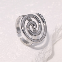 Grenzüberschreitender Edelstahl-Ring mit Verwöhnfestigkeit, einzigartigem und vielseitigem Design