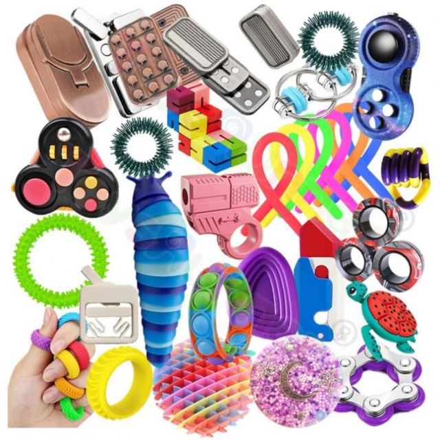 EDC Metal Fidget Toy Set Fidget Knife Slider Puzzle Clicker for Stress Relief Focus Enhancement Sensory Stimulation Fidget Tools