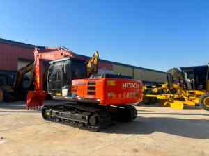 Excavatrice hydraulique d'occasion Hitachi Zx200-3, capacité 20 tonnes, excavatrices japonaises Hitachi zax200 d'occasion à vendre - Product Image 3