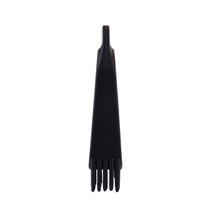 Spazzola e Squeegee 2-in-1 in Silicone: Raschiatura e Pulizia Senza Sforzo per Superfici da Cucina Senza Graffi o Residui - Product Image 3