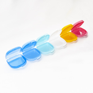 Boîte de rangement en plastique pour prothèses dentaires HUIYA, petite à moyenne taille, pour le soin des prothèses. - Product Image 5