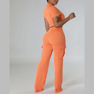 Ensemble de vêtements personnalisés pour femmes, t-shirt uni à fente latérale et pantalon de survêtement deux pièces survêtements legging 2 pièces pour femmes/ - Product Image 5