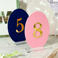 Cartes de table ovales les plus vendues, avec base en acrylique transparente, idéales pour décorer les tables lors de mariages et d'événements.