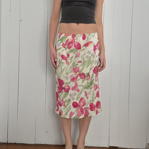 Falda Midi Estilo Vacacional con Diseño de Tulipanes, Corte Entallado, Falda de Resort para Mujer, Forma Favorecedora, Transpirable, Cintura Natural, Verano - Product Image 1