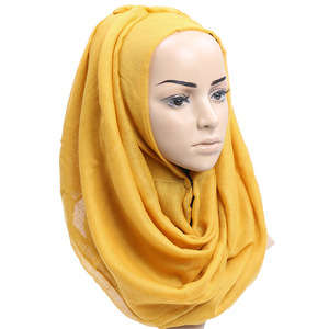 Bufandas de algodón viscoso para mujer, Hijab musulmán, 36 colores, 2021, venta al por mayor - Product Image 5