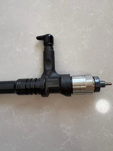 Inyector de Combustible para Motor SAA6D125E-5 6251-11-3300 - Product Image 2