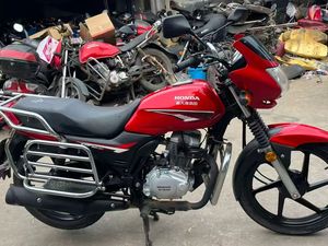 Motocyclette utilitaire robuste d'occasion de 150 cm³ avec grand porte-bagages |   Idéal pour la livraison et le transport en Boda Boda - Product Image 2