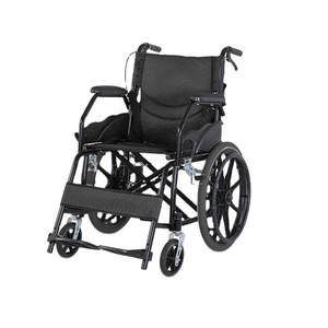 Fauteuils roulants pliants légers en aluminium Fauteuil roulant extérieur portable manuel en acier - Product Image 3