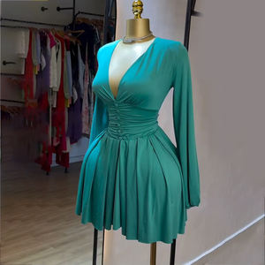 Robe plissée à col en V et manches longues pour femme, style français, taille cintrée, longueur genou - Product Image 2