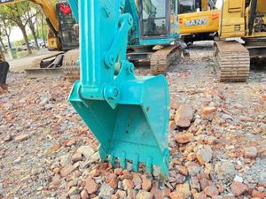 รถขุดมือสองจากญี่ปุ่น Kobelco SK75 รถขุดไฮดรอลิกแบบตีนตะขาบขนาดกะทัดรัด เหมาะสำหรับพื้นที่แคบ ประหยัดน้ำมัน สำหรับงานก่อสร้าง - Product Image 6