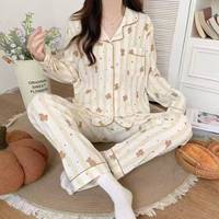 Prix d'usine Ensemble de pyjama d'été respirant à imprimé lapin, haut à manches longues boutonné et pantalon long avec poche poitrine, pour la détente quotidienne
