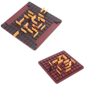 Wall Trap Me Block up the Road Madera Montessori Estrategia educativa Corredor StrategyBoard Game Boardgame Último juguete - Product Image 1