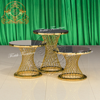Table à manger de mariage en acier inoxydable rose doré moderne de luxe pour la maison et les événements hôteliers