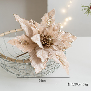 Vente en gros de fleurs de poinsettia artificielles en flanelle de luxe de 26 cm, décorations de Noël et de fêtes en plein air - Product Image 6