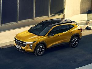 Chevrolet Seeker SUV <span class=keywords><strong>Auto</strong></span> 1.5L Turbo <span class=keywords><strong>Tech</strong></span> y Comfort Drive Future New Car con dirección izquierda y caja de cambios automática - Product Image 2