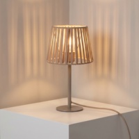 Lampe de table minimaliste nordique Zhongshan, décoration intérieure, lampe de bureau pour chambre à coucher, appartement, éclairage décoratif intérieur OEM/ODM