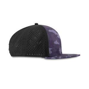 Casquette de sport ajustée et imperméable TCAP personnalisable avec technique de perforation au laser résistante à l'eau - Product Image 3