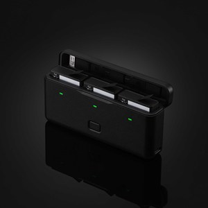 JHD现货原装Osmo Action <span class=keywords><strong>3</strong></span>多功能电池盒存储三节电池和两张sd卡 - Product Image 5