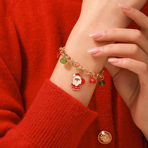 สร้อยข้อมือคริสต์มาส จี้ซานตาคลอส เครื่องประดับสแตนเลส ของขวัญสำหรับผู้หญิง เครื่องประดับแฟชั่นสำหรับวันหยุด - Product Image 1