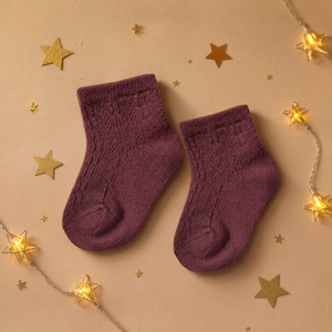 Chaussettes essentielles pour tout-petits, avec douceur supérieure et design flexible, couleur bois de rose, taille 1 2Y - Product Image 2