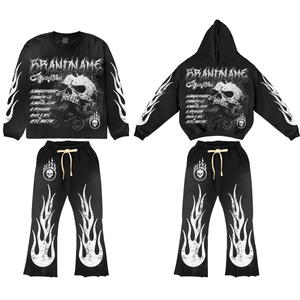 Survêtement personnalisé noir à motif crâne et flammes pour homme, streetwear, sweat à capuche et pantalon à manches longues, impression par sublimation, coupe ample, tenue d'automne - Product Image 1