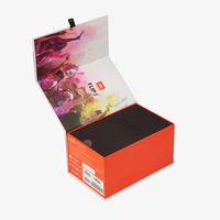 Boîte cadeau en carton écologique personnalisable, mousse EVA 2 mm, revêtement UV, laminage mat, gaufrage, emballage recyclable