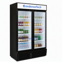 Réfrigérateur commercial, refroidisseur de boissons, vitrine réfrigérée, boissons, bière, cola, supermarché