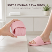 Sandales pliables personnalisées en EVA moulé, avec sangle côtelée et semelle antidérapante ondulée pour salle de bain, maison et piscine