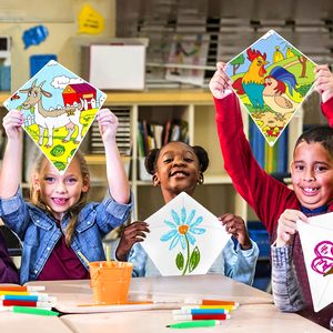 Niños hechos a mano DIY cometas personalizadas volando jardín <span class=keywords><strong>de</strong></span> infantes educación temprana al aire libre juguete <span class=keywords><strong>cometa</strong></span> fábrica al por mayor - Product Image 4