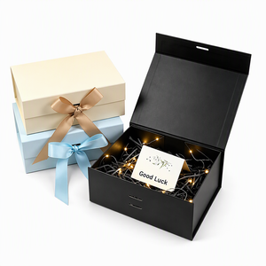 Caja de Regalo Magnética con Logotipo Personalizado, Caja de Cartón Plegable en Forma de Libro con Cinta de Lámina Dorada y Lazo, para Bodas y Navidad - Product Image 1
