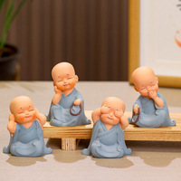 Figurine de petit moine de style zen en résine, plateau de table à thé, décoration de bureau, adorable ornement de jeune novice, style chinois, pour usage intérieur