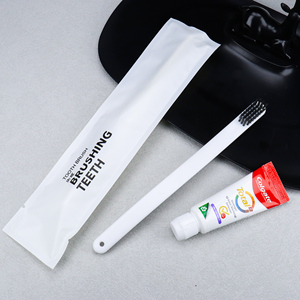 Dentifricio Monouso da 20g per Hotel, Viaggi e Compagnie Aeree, Vendita all'Ingrosso, Economico e Popolare, Marca Colgate - Product Image 3