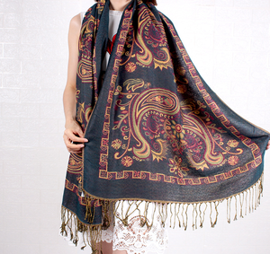 Wholesale <strong>Paisley</strong> <strong>Pashmina</strong> <strong>Scarves</strong> Thick Winter Women Jacquard Long Tassel <strong>Scarf</strong> - Product Image 3