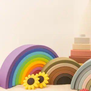 热卖硅胶堆垛机嵌套拼图块堆垛机玩具10层彩虹堆垛机
